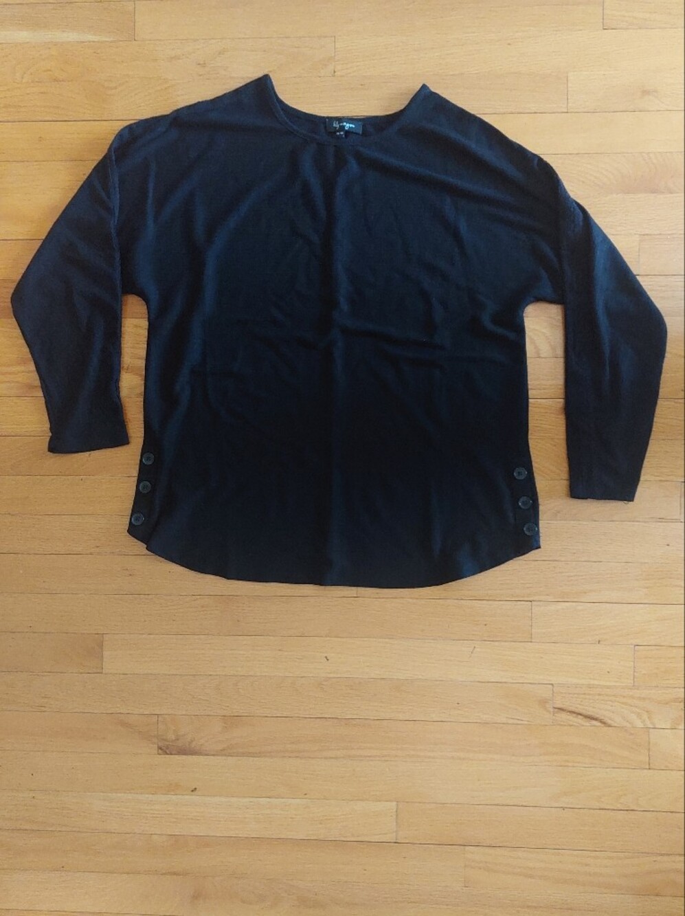 Lily Morgan Women's Black Button-Accent Long Sleeve Top